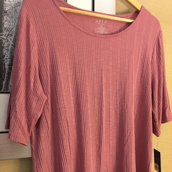 APT 9 XL mauve t shirt top NWT 95% rayon